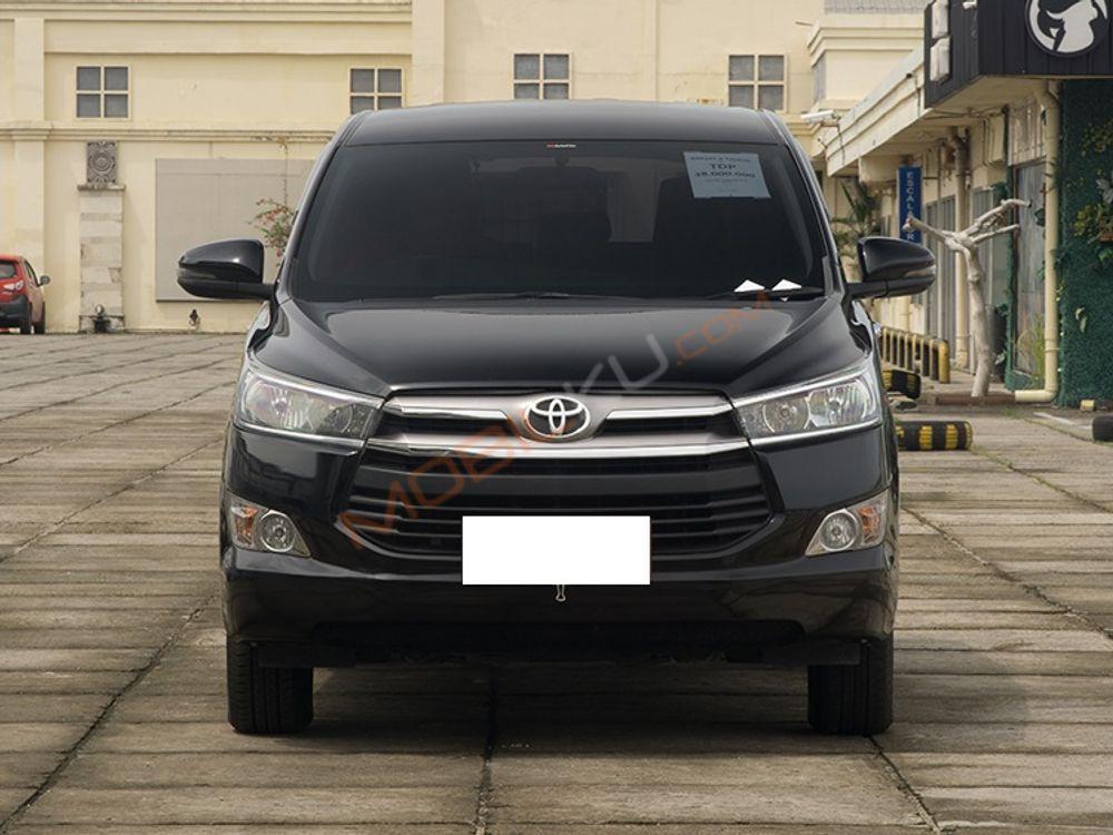 Mobil Toyota Kijang Innova 2019