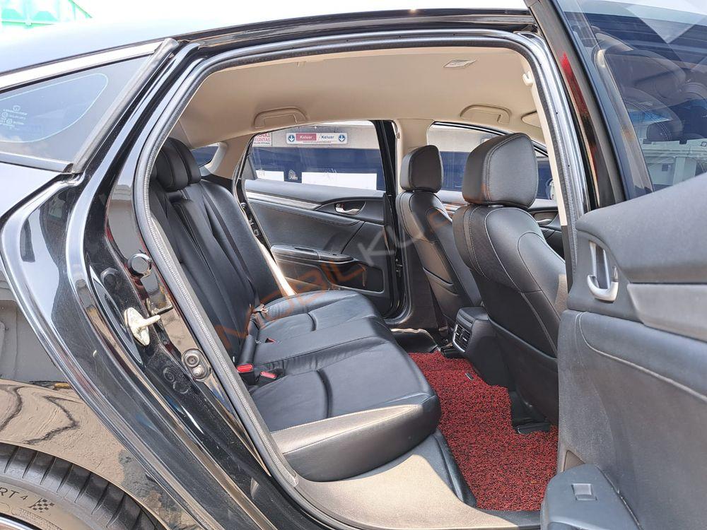 Mobil Honda Civic Sedan 2017