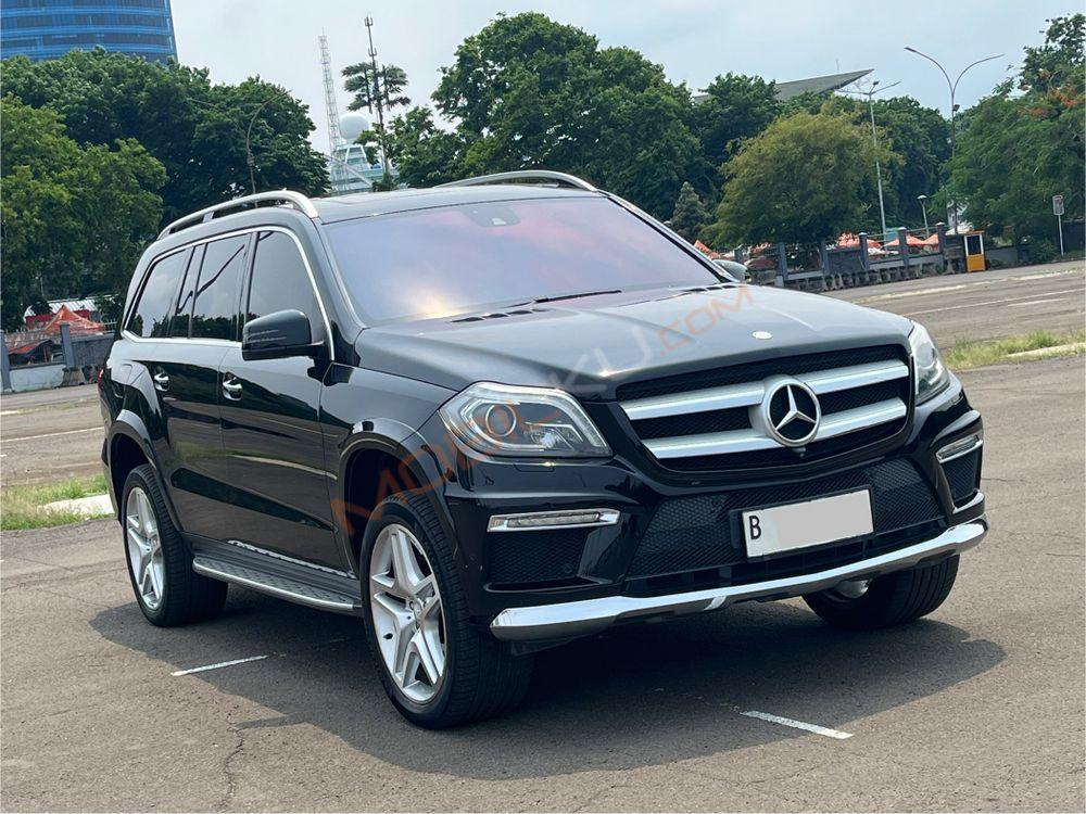 Mobil Mercedes-Benz GL 2014