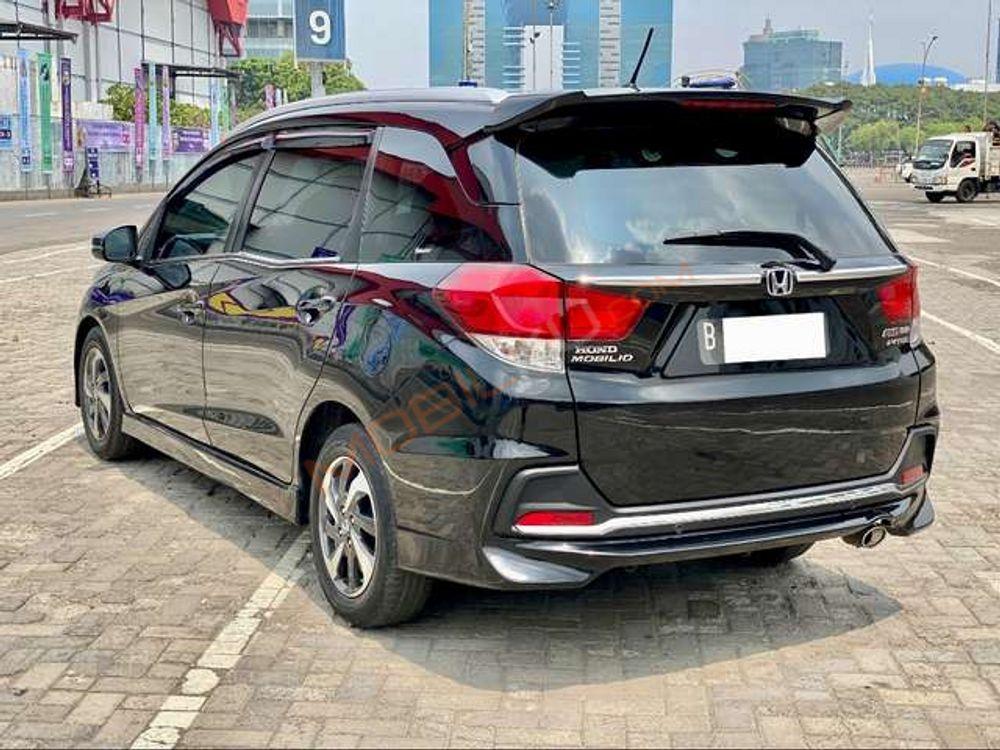 Mobil Honda Mobilio 2017
