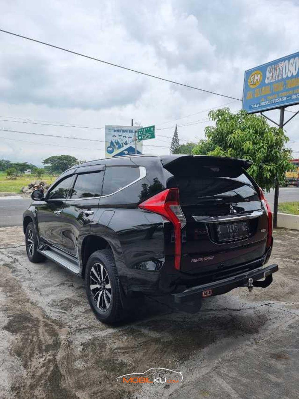 Mobil Mitsubishi Pajero Sport 2019