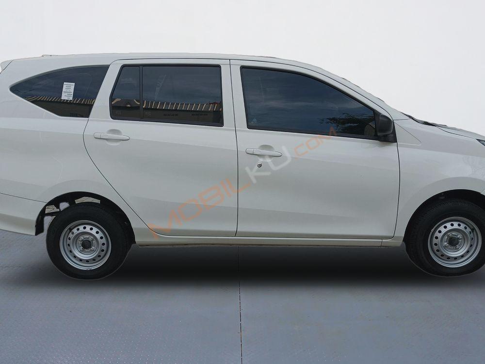 Mobil Daihatsu Sigra 2023