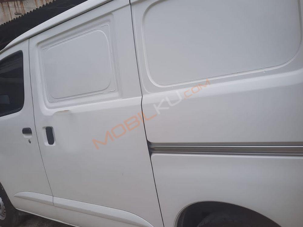 Mobil Daihatsu Gran Max 2016