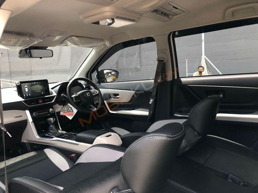 Mobil Toyota Avanza 2022