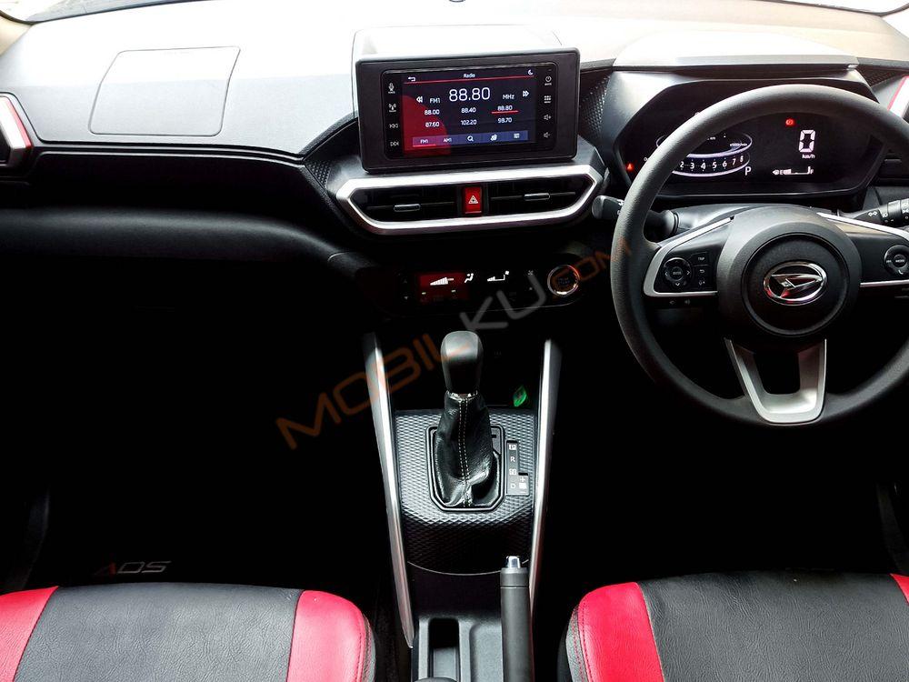 Mobil Daihatsu Rocky 2022