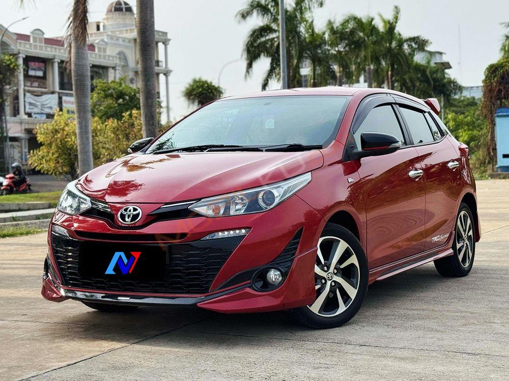 Mobil Toyota Yaris 2018