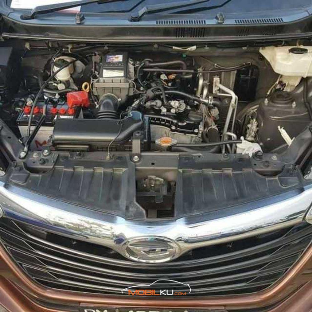 Mobil Daihatsu Xenia 2018