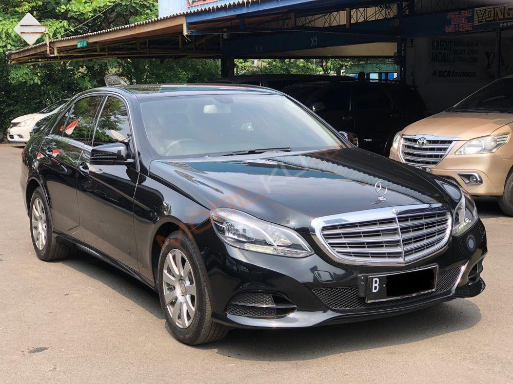 Mobil Mercedes-Benz E-Class 2016