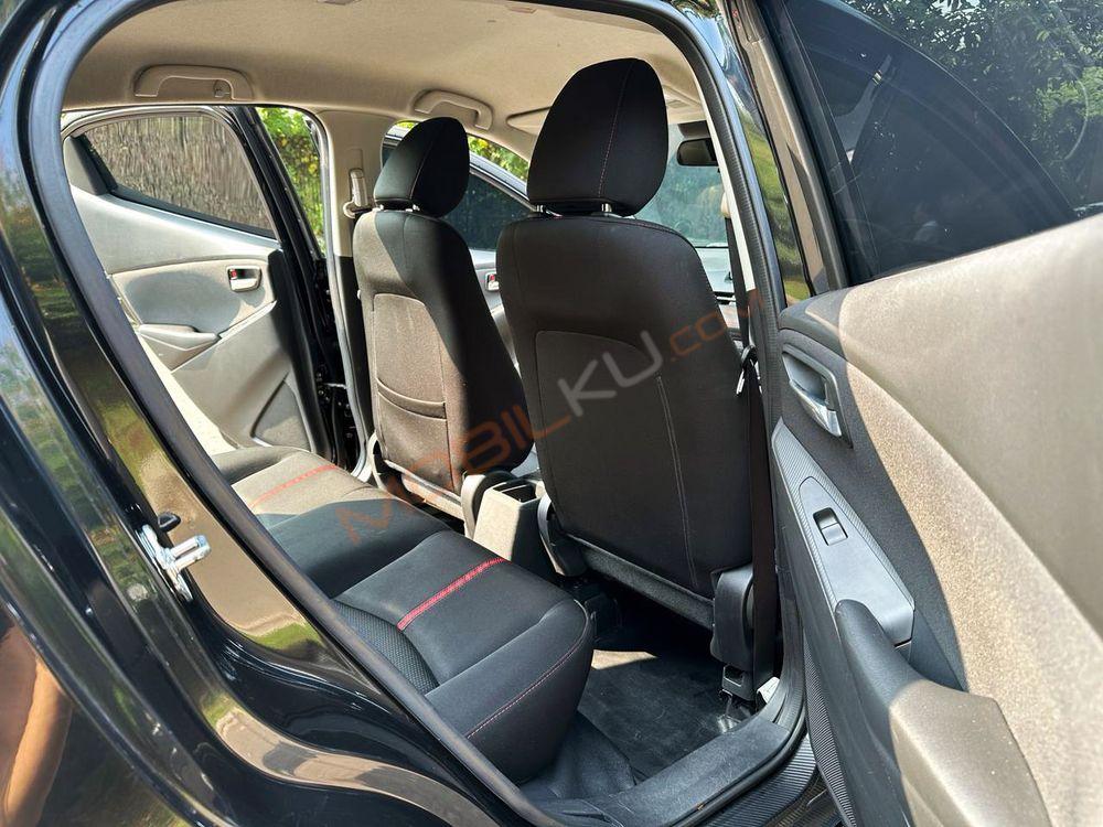 Mobil Mazda 2 Hatchback 2017