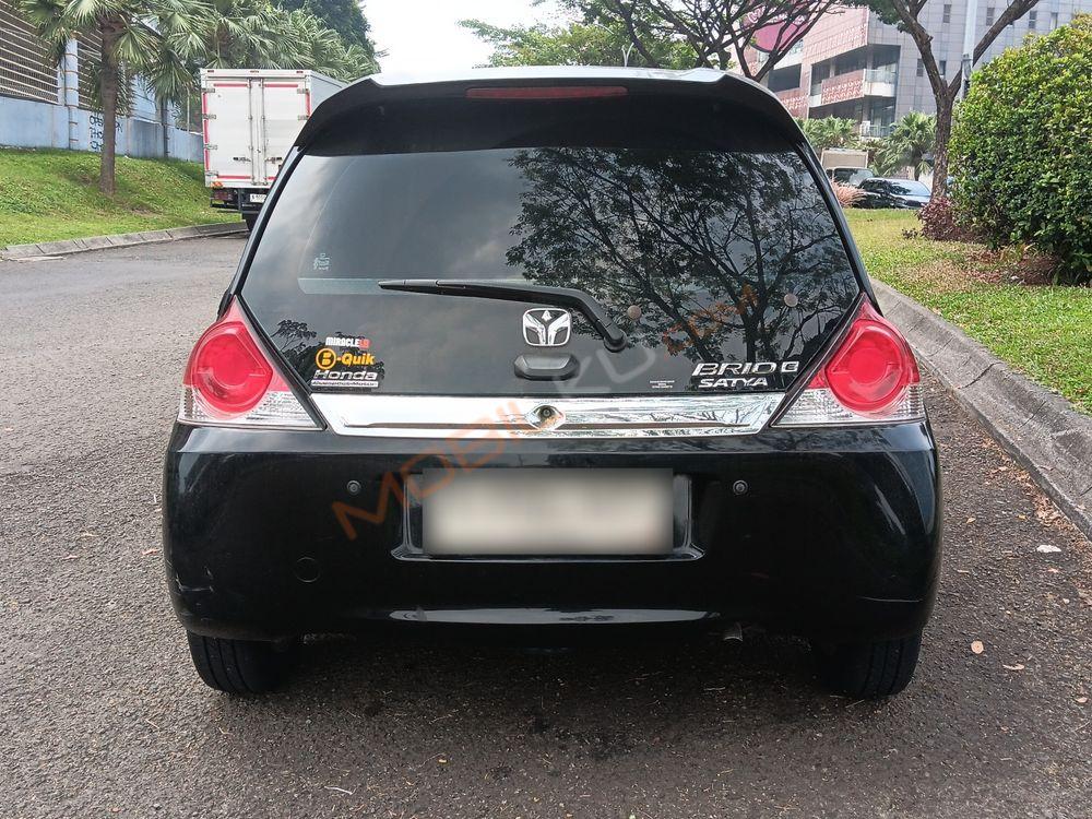 Mobil Honda Brio 2018