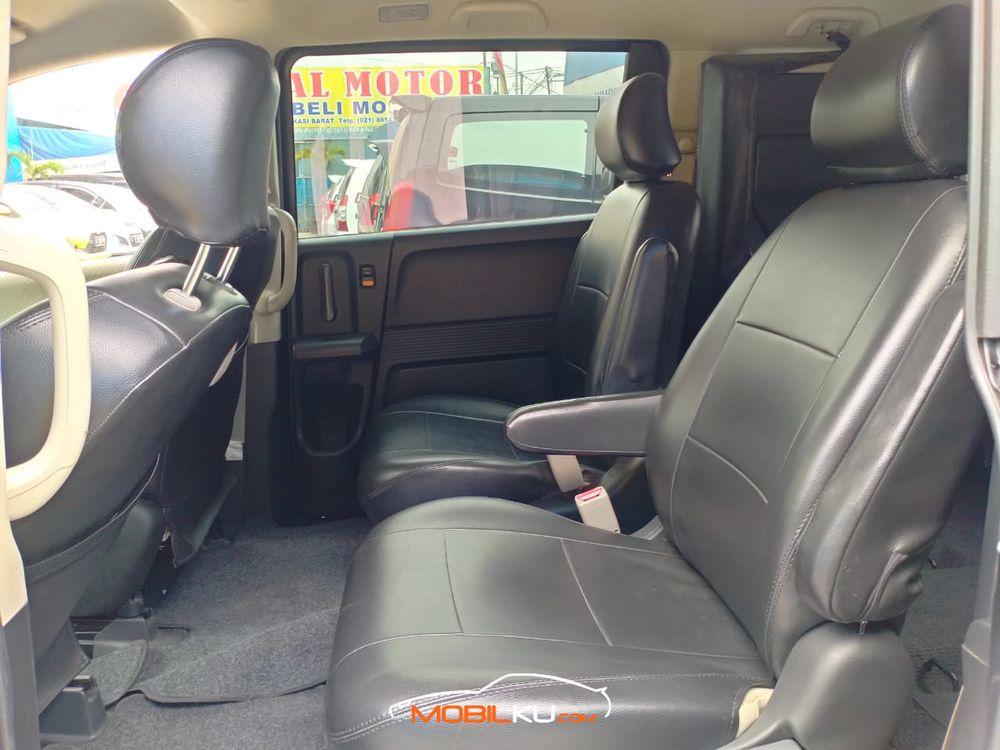 Mobil Honda Freed 2014