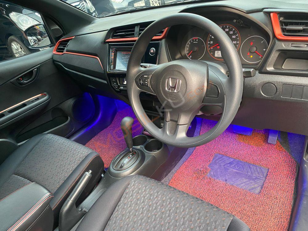 Mobil Honda Brio 2023