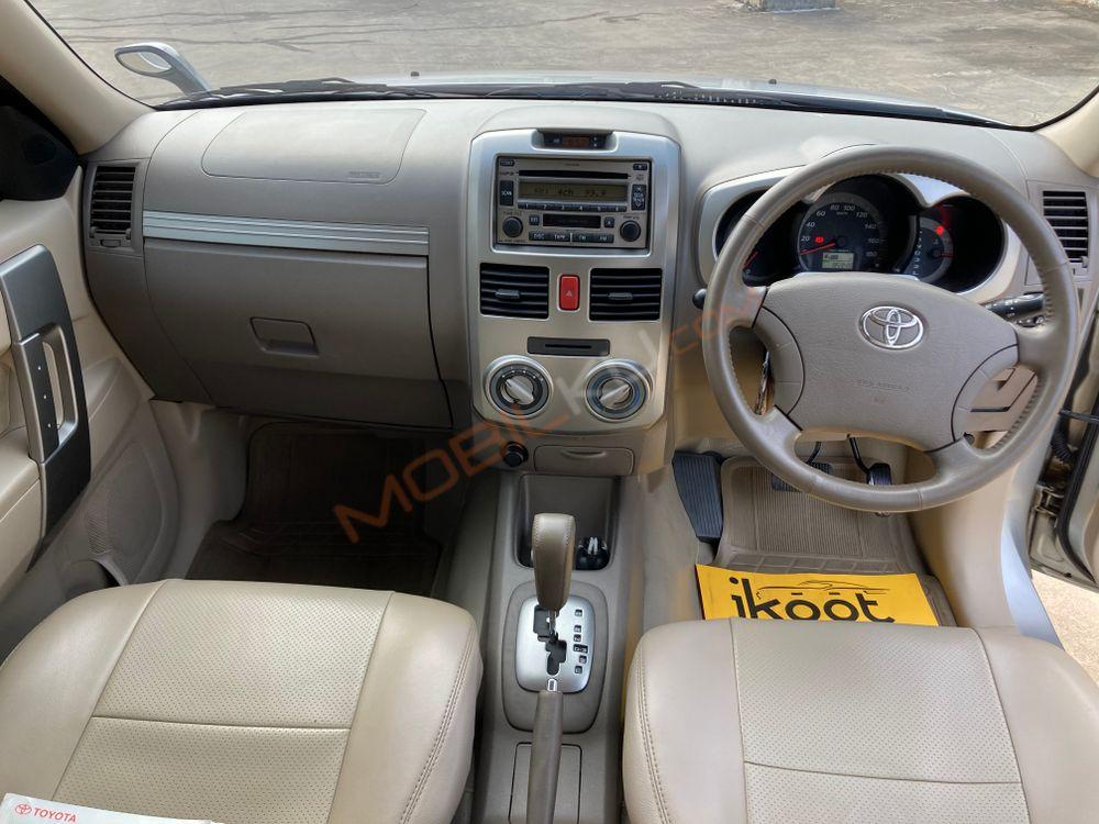 Mobil Toyota Rush 2010