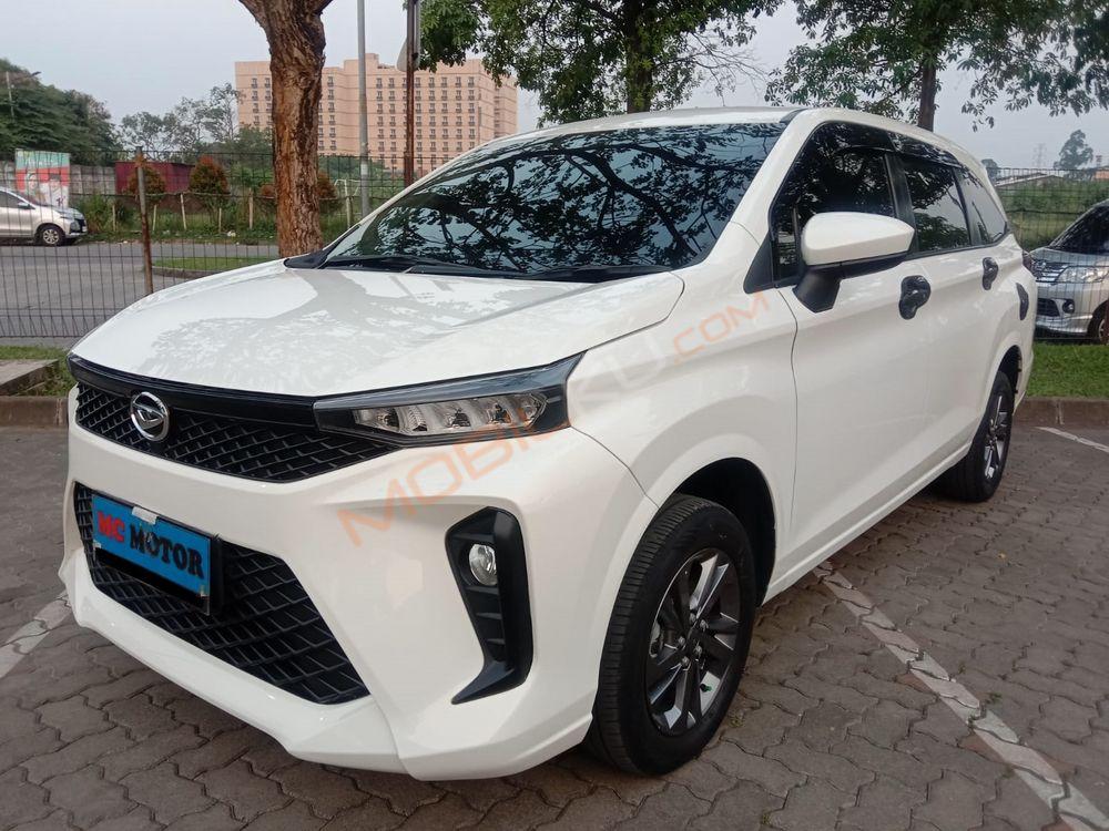 Mobil Daihatsu Xenia 2021