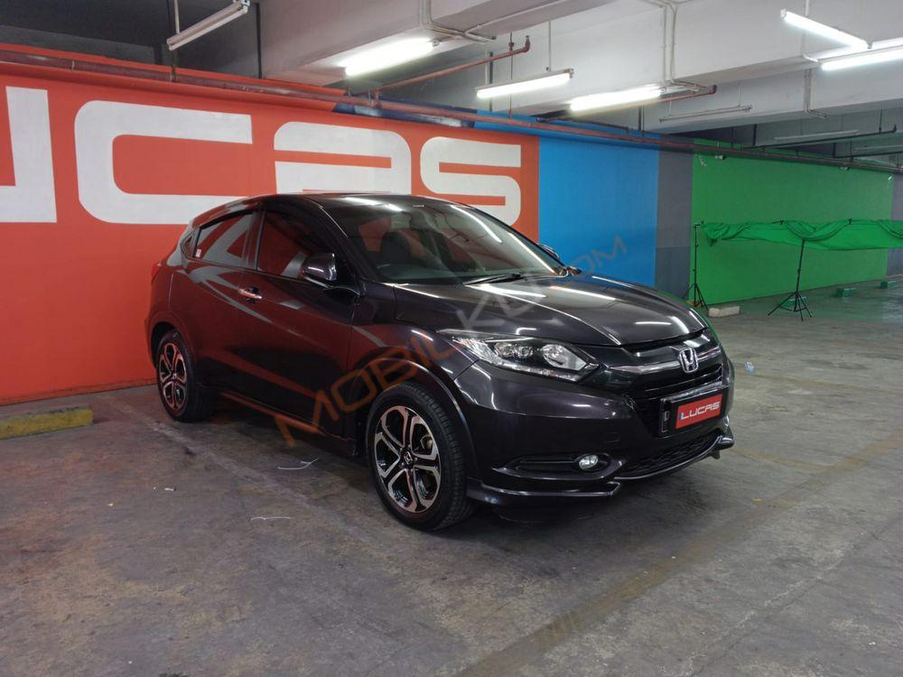Mobil Honda HR-V 2015