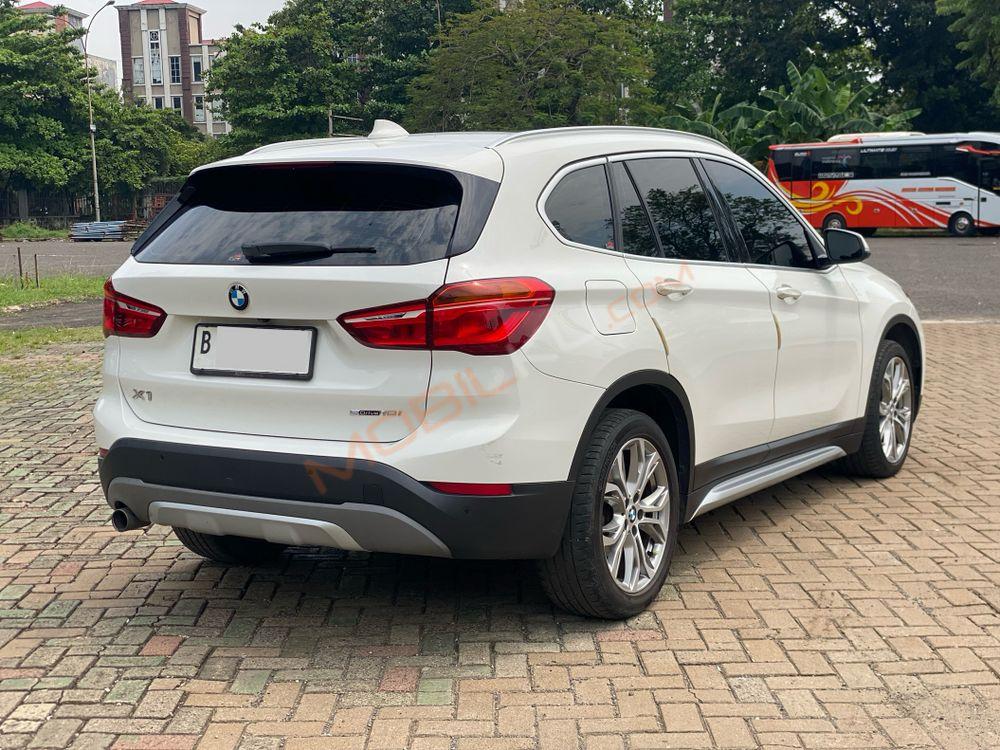 Mobil BMW X1 2019
