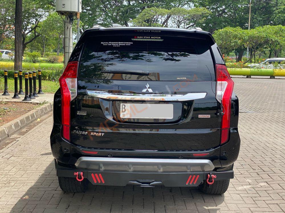 Mobil Mitsubishi Pajero Sport 2018