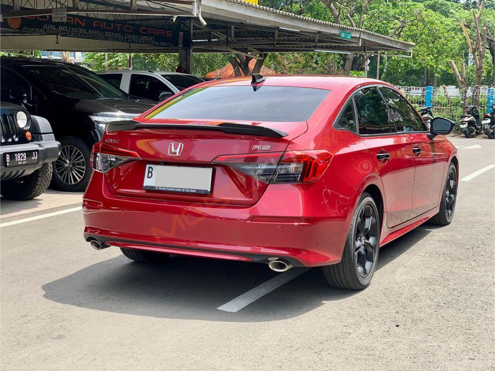 Mobil Honda Civic Sedan 2023