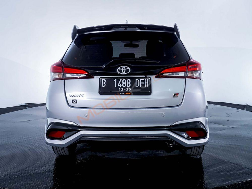 Mobil Toyota Yaris 2021