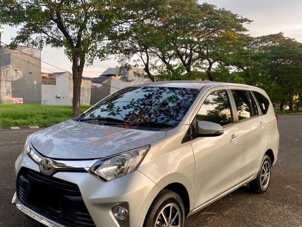 Mobil Toyota Calya 2019