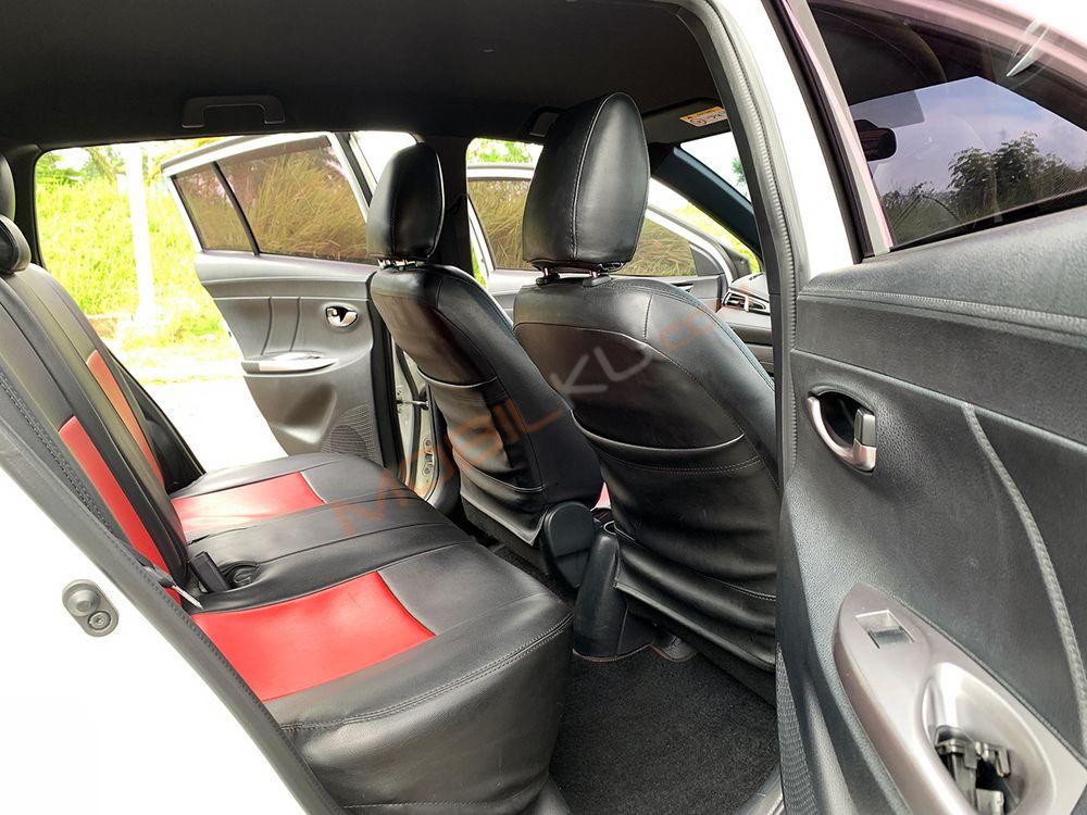 Mobil Toyota Yaris 2016