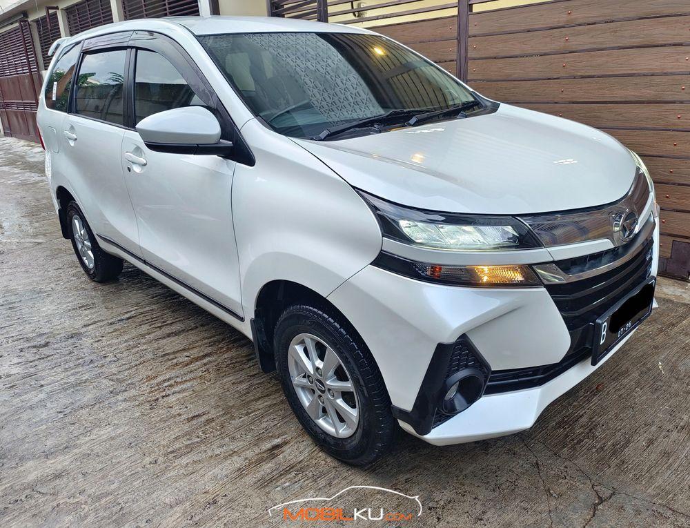 Mobil Daihatsu Xenia 2021