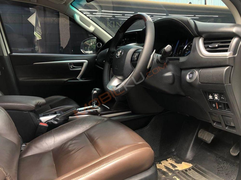 Mobil Toyota Fortuner 2017
