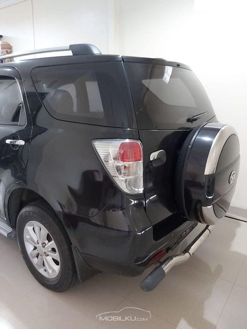 Mobil Daihatsu Terios 2012