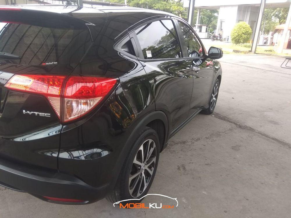 Mobil Honda HR-V 2016