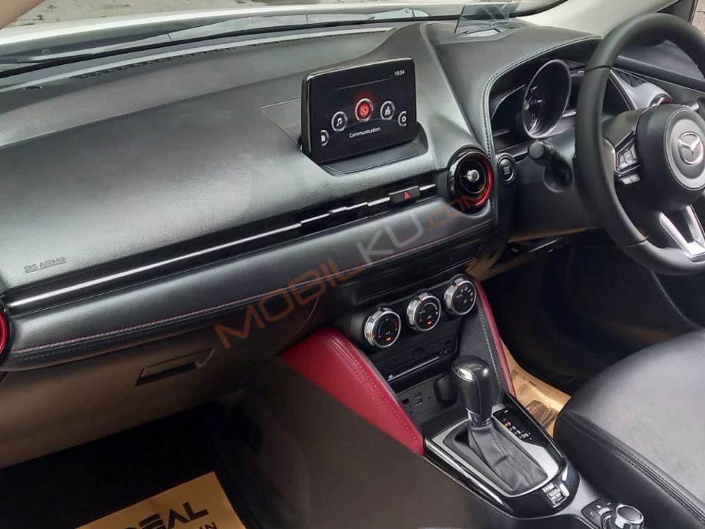 Mobil Mazda CX-3 2017