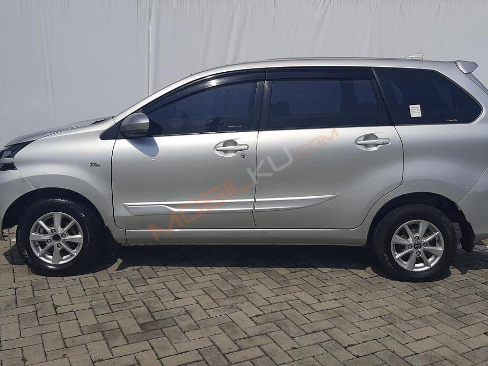 Mobil Toyota Avanza 2019