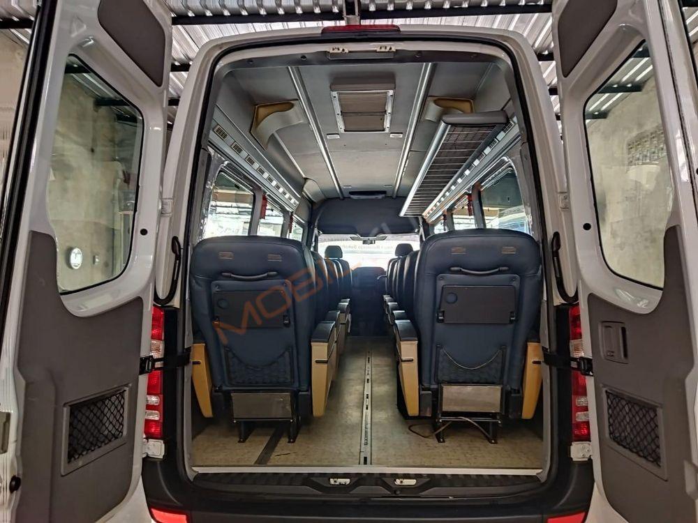 Mobil Mercedes-Benz Sprinter 2013