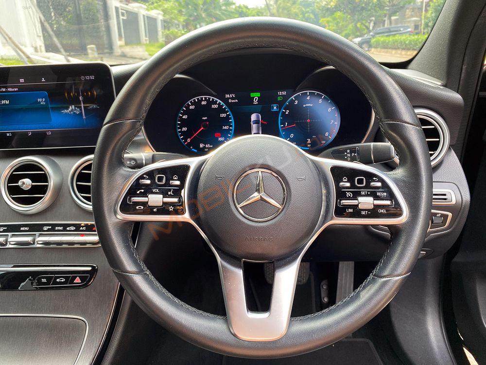 Mobil Mercedes-Benz C-Class 2019