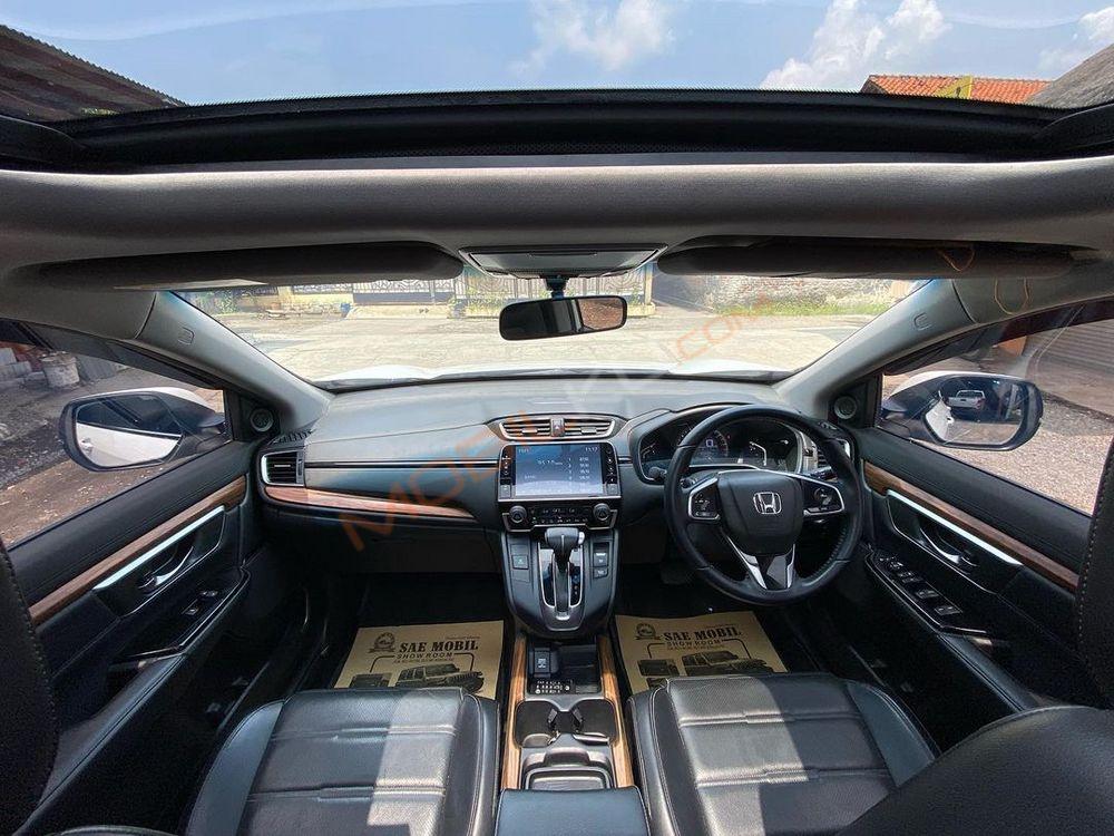 Mobil Honda CR-V 2017