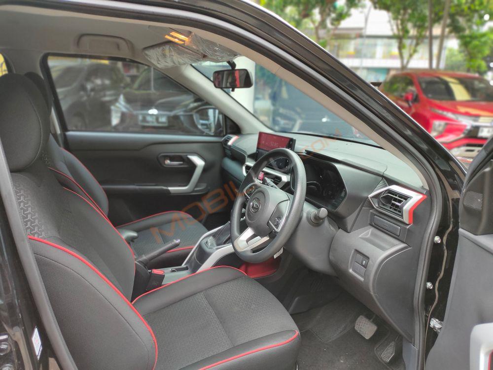 Mobil Daihatsu Rocky 2021