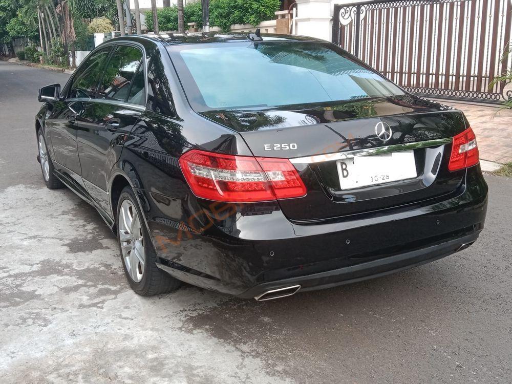 Mobil Mercedes-Benz E-Class 2013