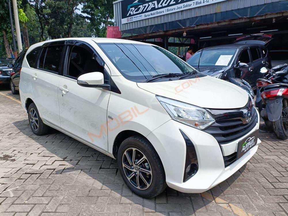 Mobil Toyota Calya 2021