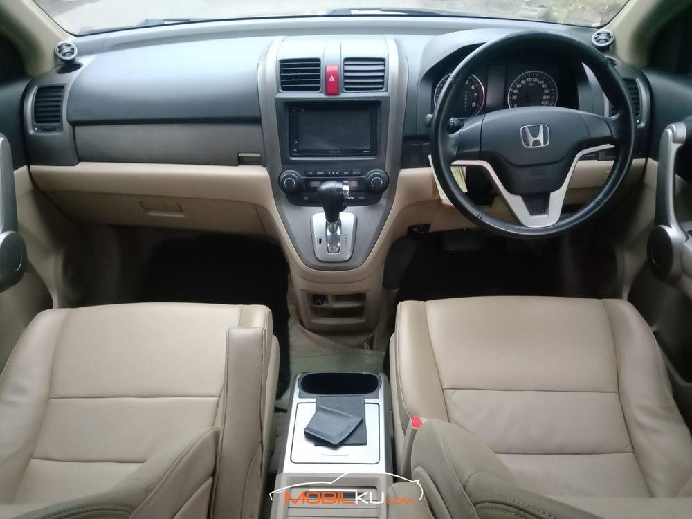 Mobil Honda CR-V 2007