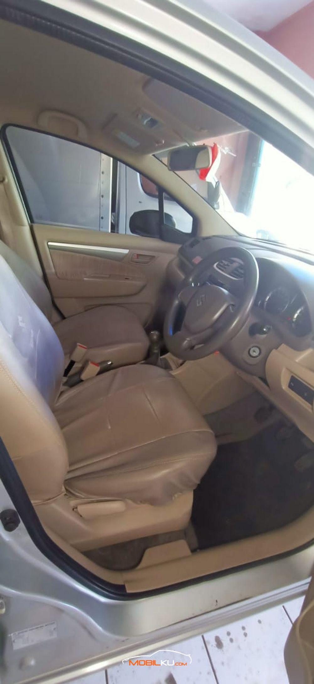 Mobil Suzuki Ertiga 2016