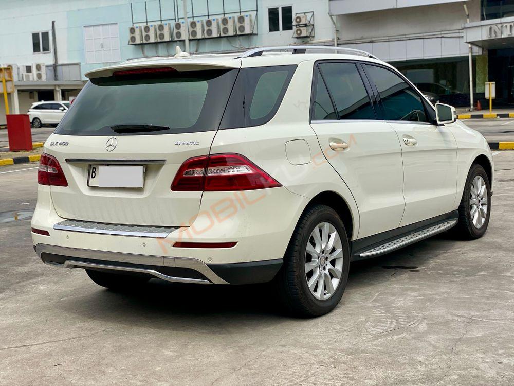 Mobil Mercedes-Benz ML 2013
