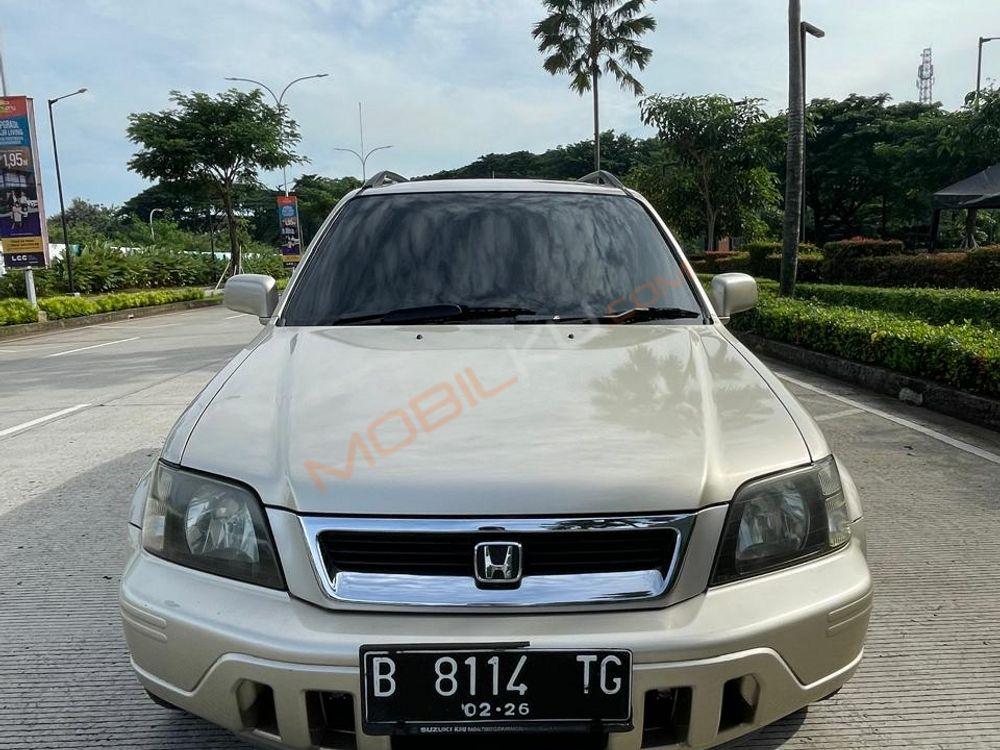 Mobil Honda CR-V 2001