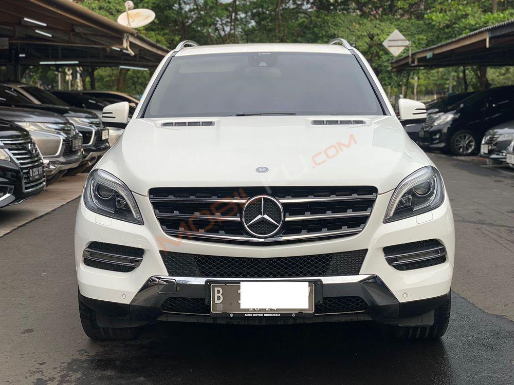 Mobil Mercedes-Benz ML 2014
