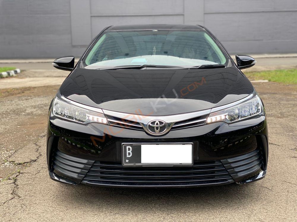 Mobil Toyota Corolla 2018