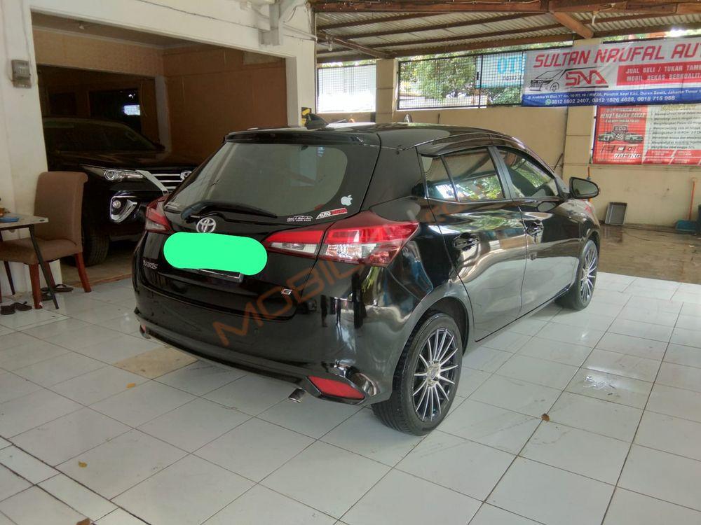 Mobil Toyota Yaris 2018