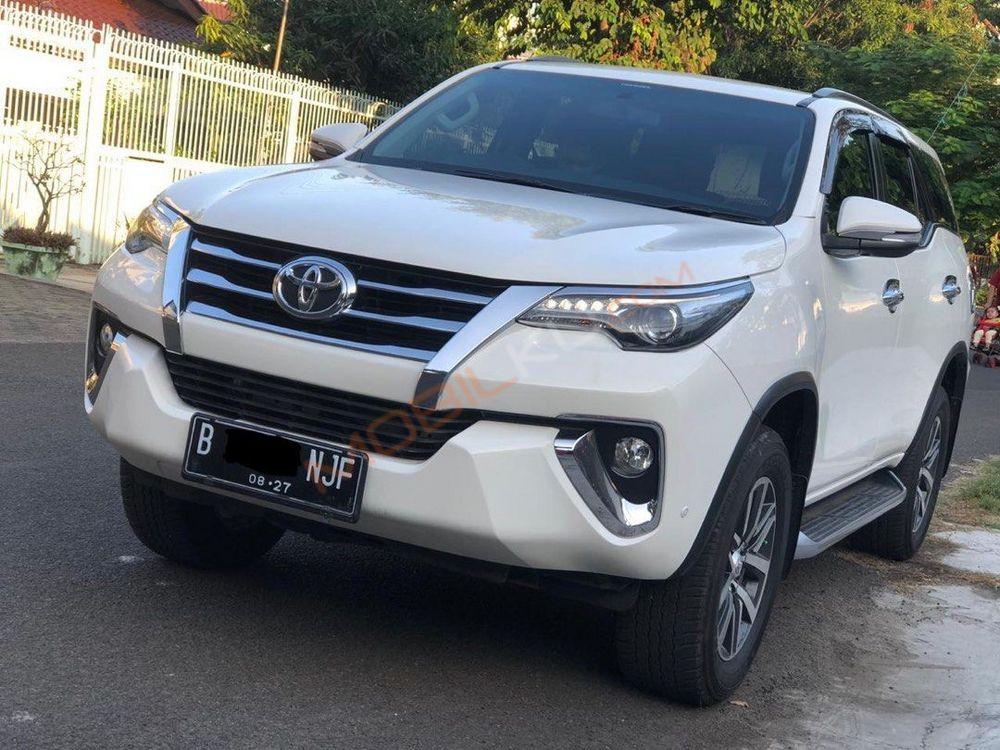 Mobil Toyota Fortuner 2017