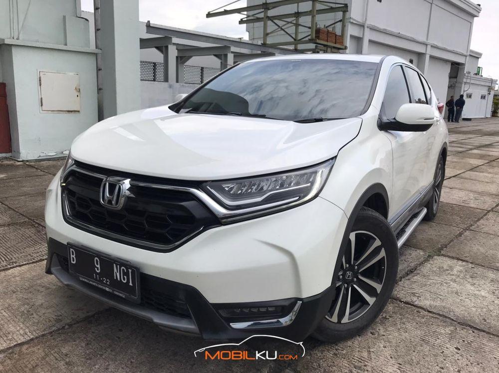 Mobil Honda CR-V 2017