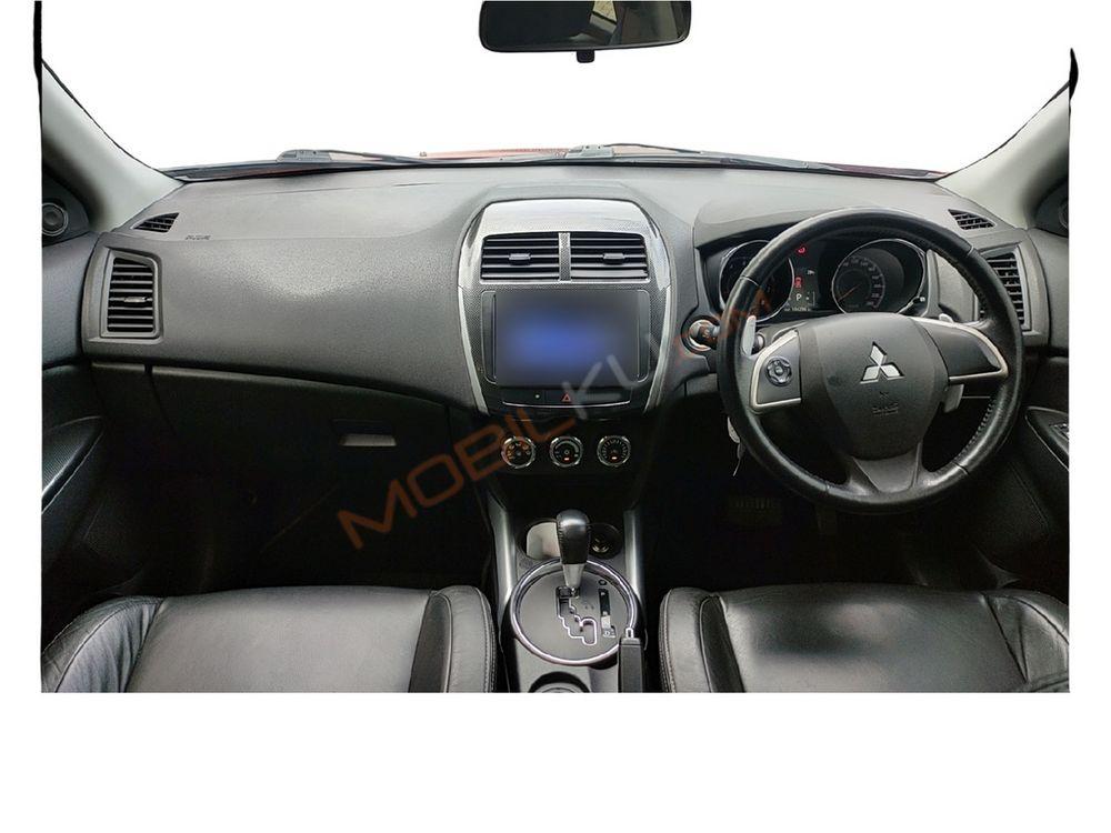 Mobil Mitsubishi Outlander Sport 2017