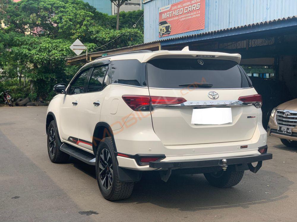 Mobil Toyota Fortuner 2019