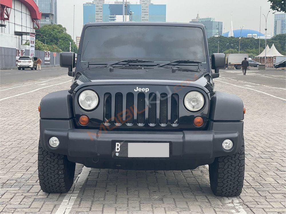 Mobil Jeep Wrangler 2013