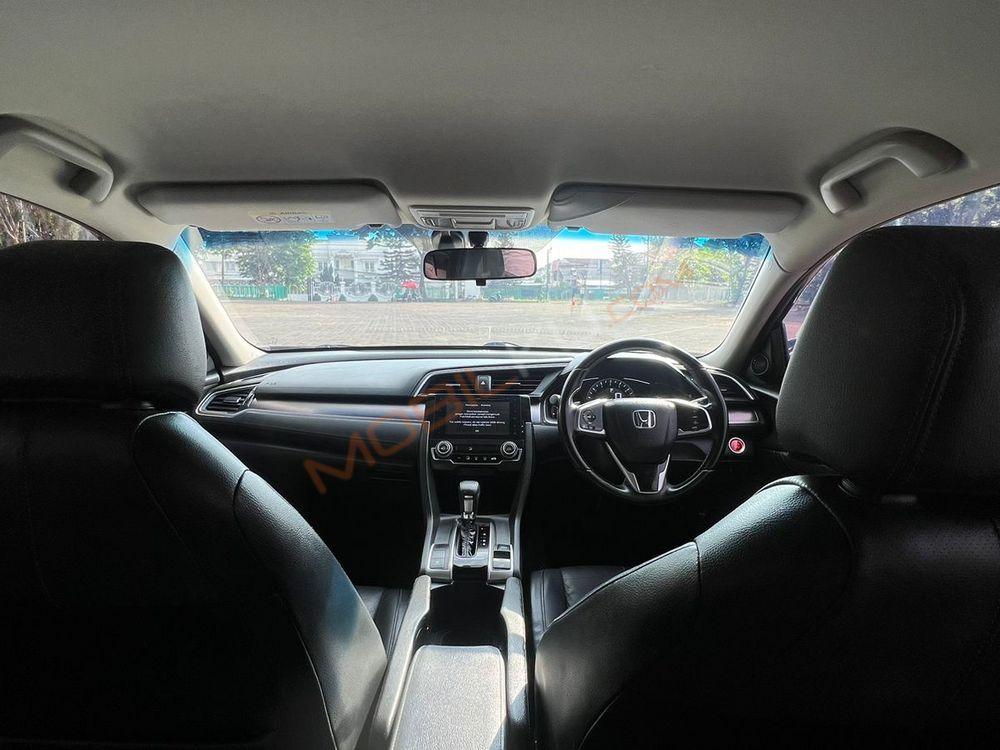 Mobil Honda Civic Sedan 2018